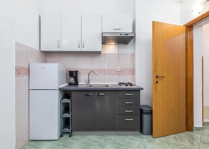 1 Bedroom Awesome In