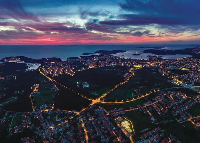 1 Bedroom Awesome In * Pula