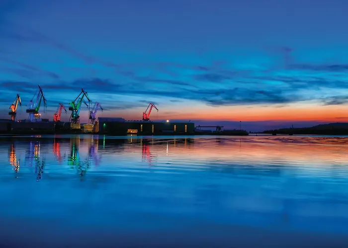 1 Bedroom Awesome In Lejlighed *